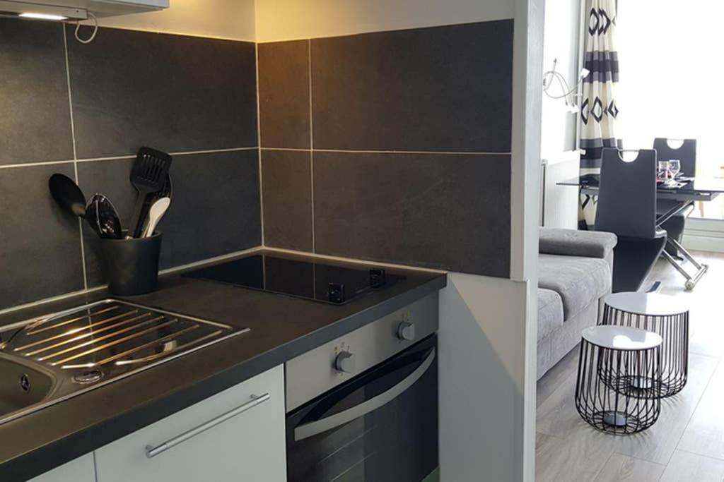 Beau Studio Renove 30M2 Balcon Vue Paris+Parking Apartment Екстериор снимка